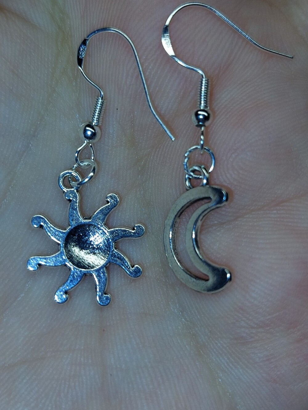 Silver Sun and Moon Dangle Earrings - Women's Fashion Jewelry